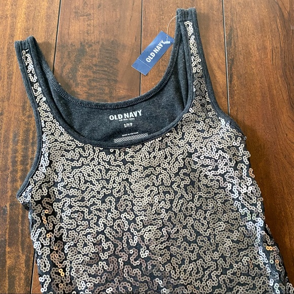 NWT Old Navy Gray Sequin Tank Top Sz Small - Picture 2 of 4